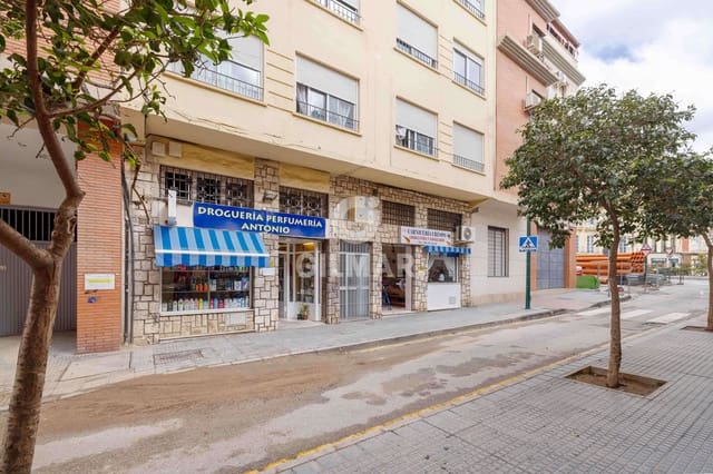Piso de 3 habitaciones en Lagunillas, Málaga ciudad en venta - 285.000 € (Ref: 9976457)