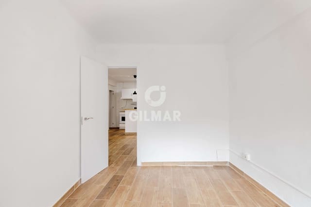 Piso de 3 habitaciones en Lagunillas, Málaga ciudad en venta - 285.000 € (Ref: 9976457)
