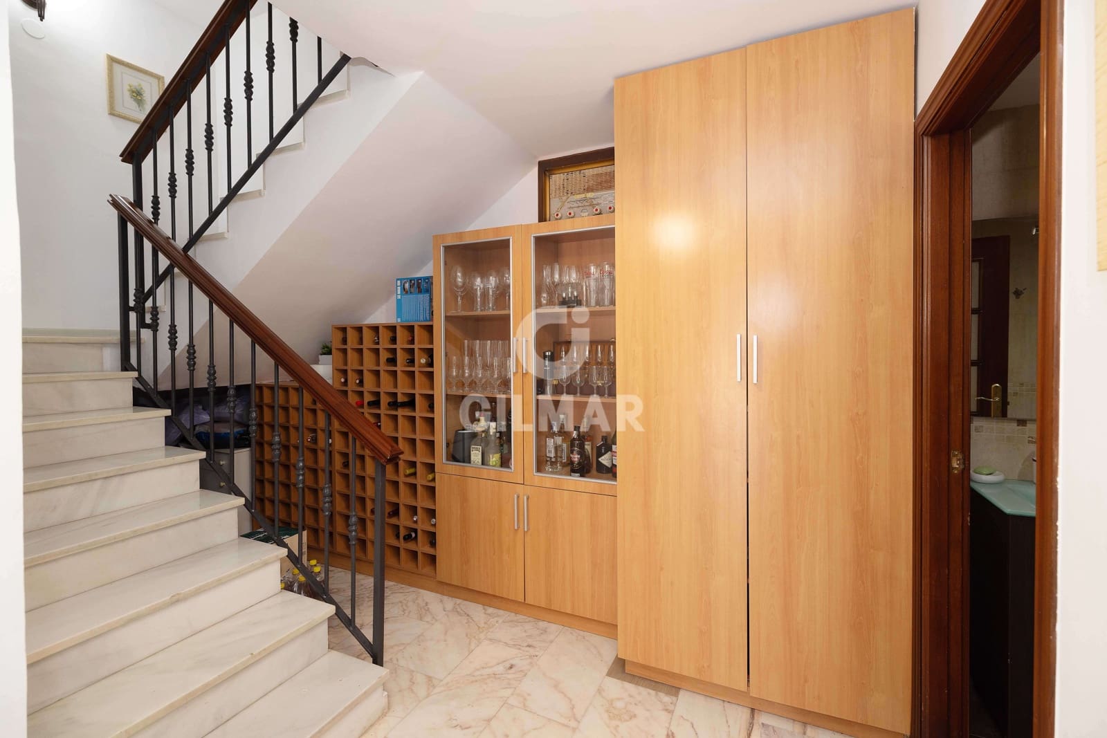 6 soverom Villa til salgs i Malaga by med svømmebasseng garasje - € 1 495 000 (Ref: 9976459)