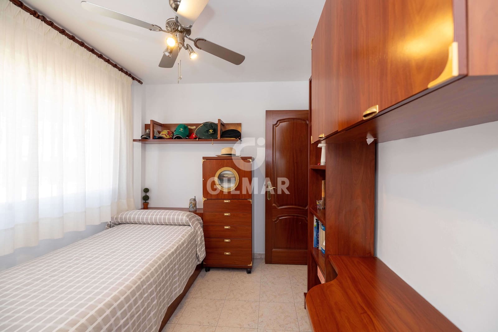 6 soverom Villa til salgs i Malaga by med svømmebasseng garasje - € 1 495 000 (Ref: 9976459)