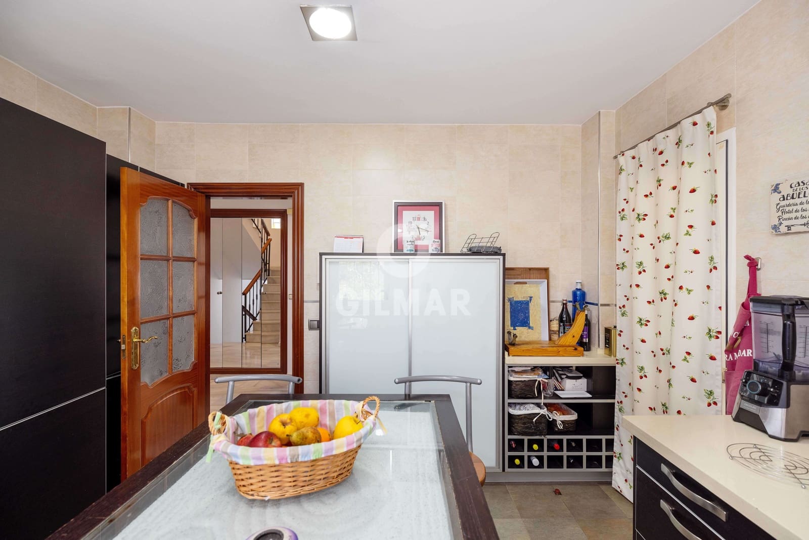 6 soverom Villa til salgs i Malaga by med svømmebasseng garasje - € 1 495 000 (Ref: 9976459)