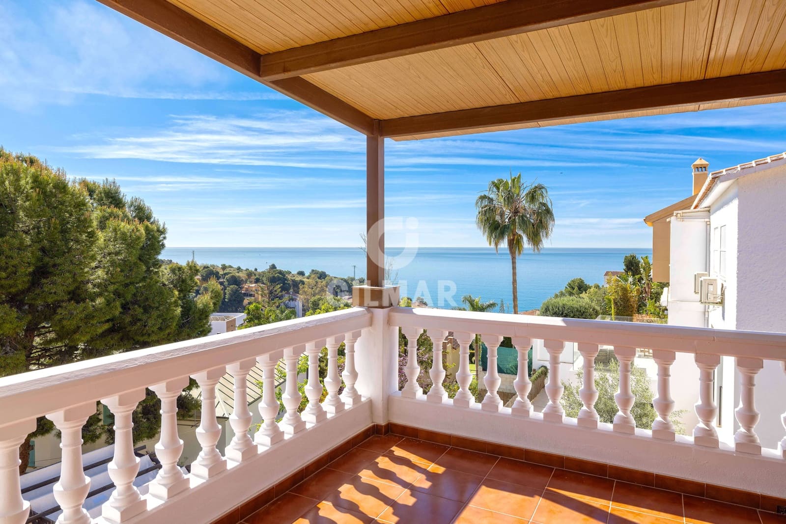 6 soverom Villa til salgs i Malaga by med svømmebasseng garasje - € 1 495 000 (Ref: 9976459)
