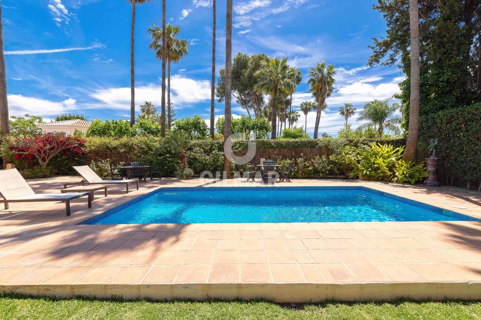 4 soveværelse Villa til salg i Churriana med swimmingpool garage - € 1.990.000 (Ref: 9976460)