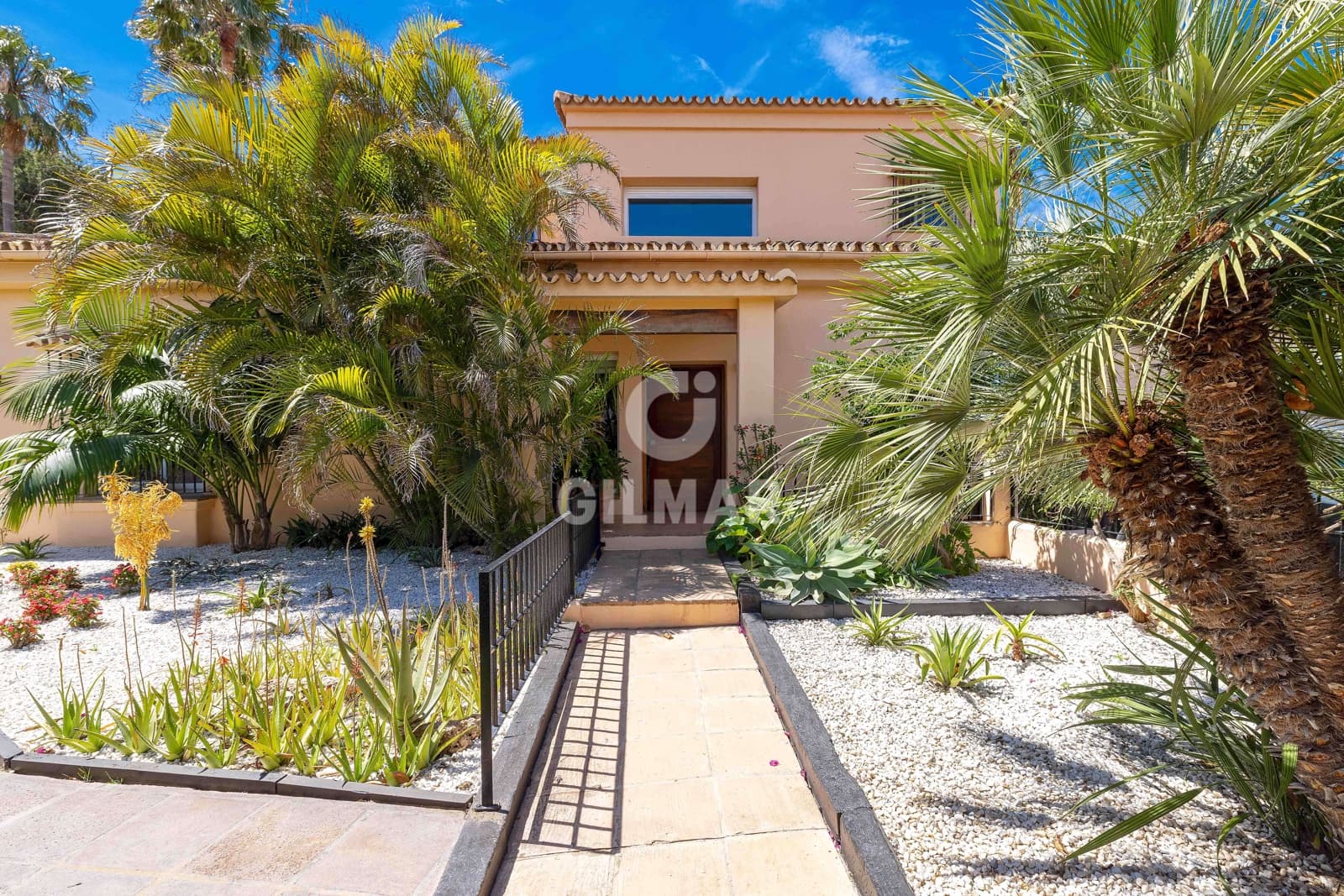 4 soveværelse Villa til salg i Churriana med swimmingpool garage - € 1.990.000 (Ref: 9976460)