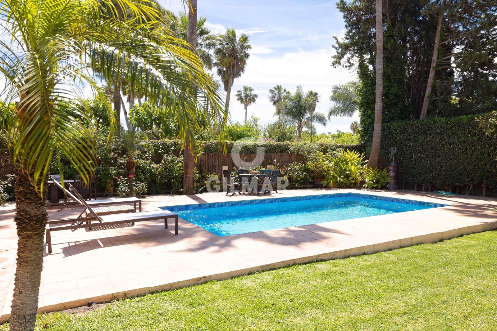 4 soveværelse Villa til salg i Churriana med swimmingpool garage - € 1.990.000 (Ref: 9976460)