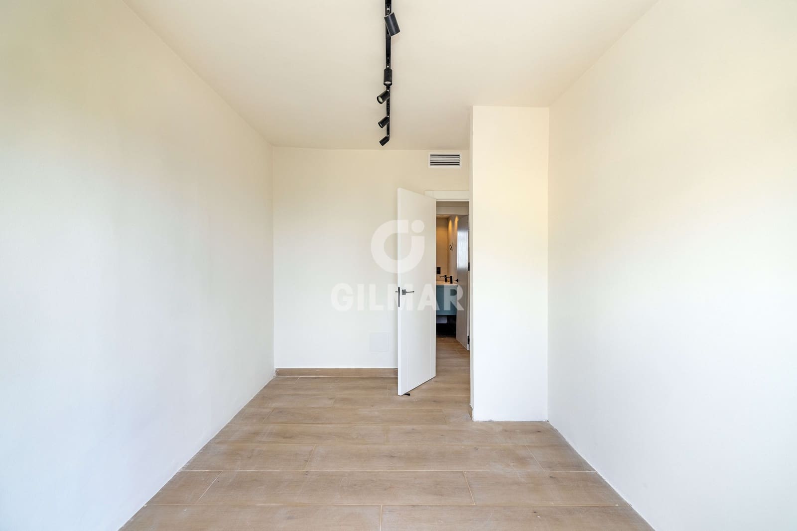 3 sovrum Semi-fristående Villa till salu i Malaga stad - 787 500 € (Ref: 9976461)