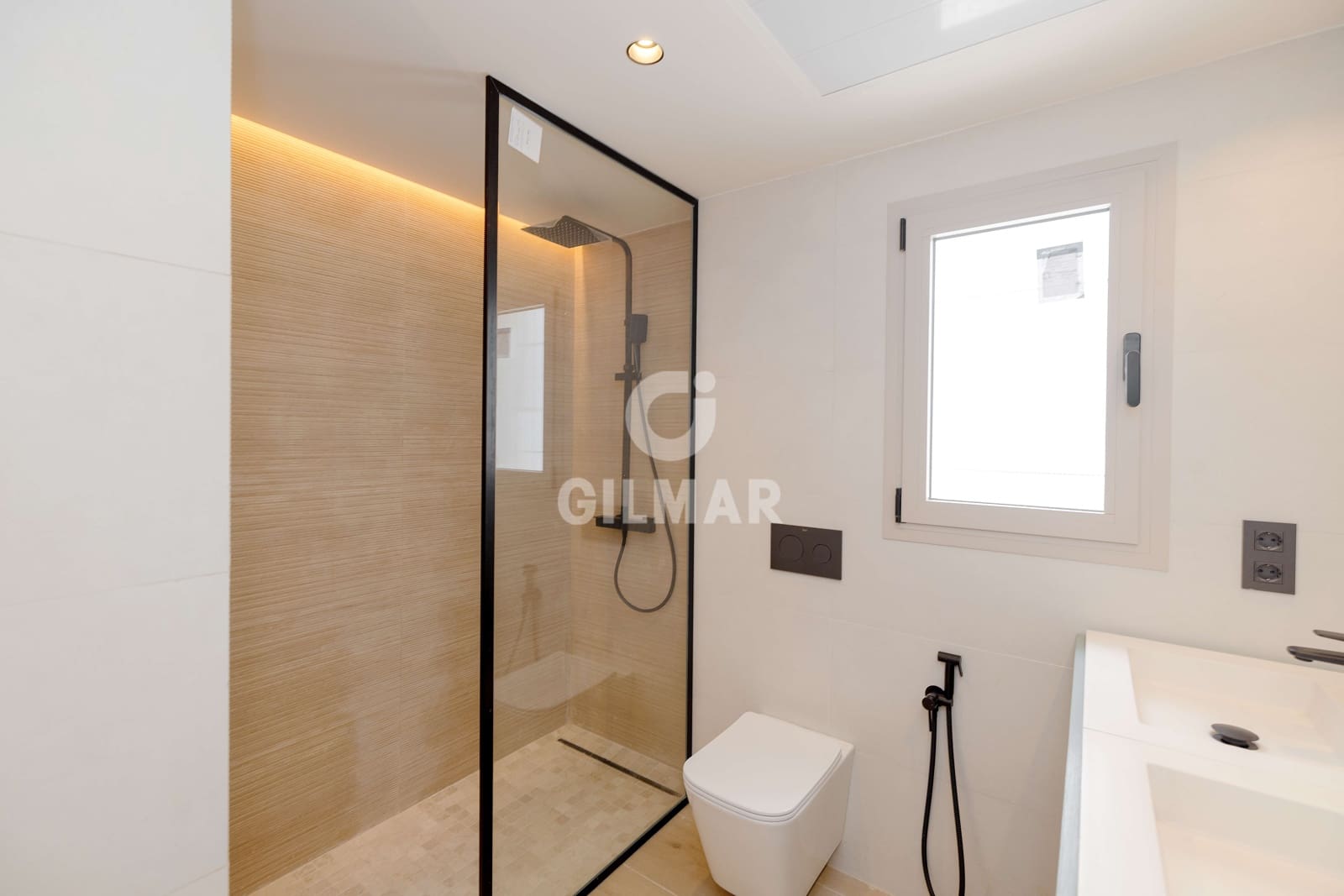 3 sovrum Semi-fristående Villa till salu i Malaga stad - 787 500 € (Ref: 9976461)