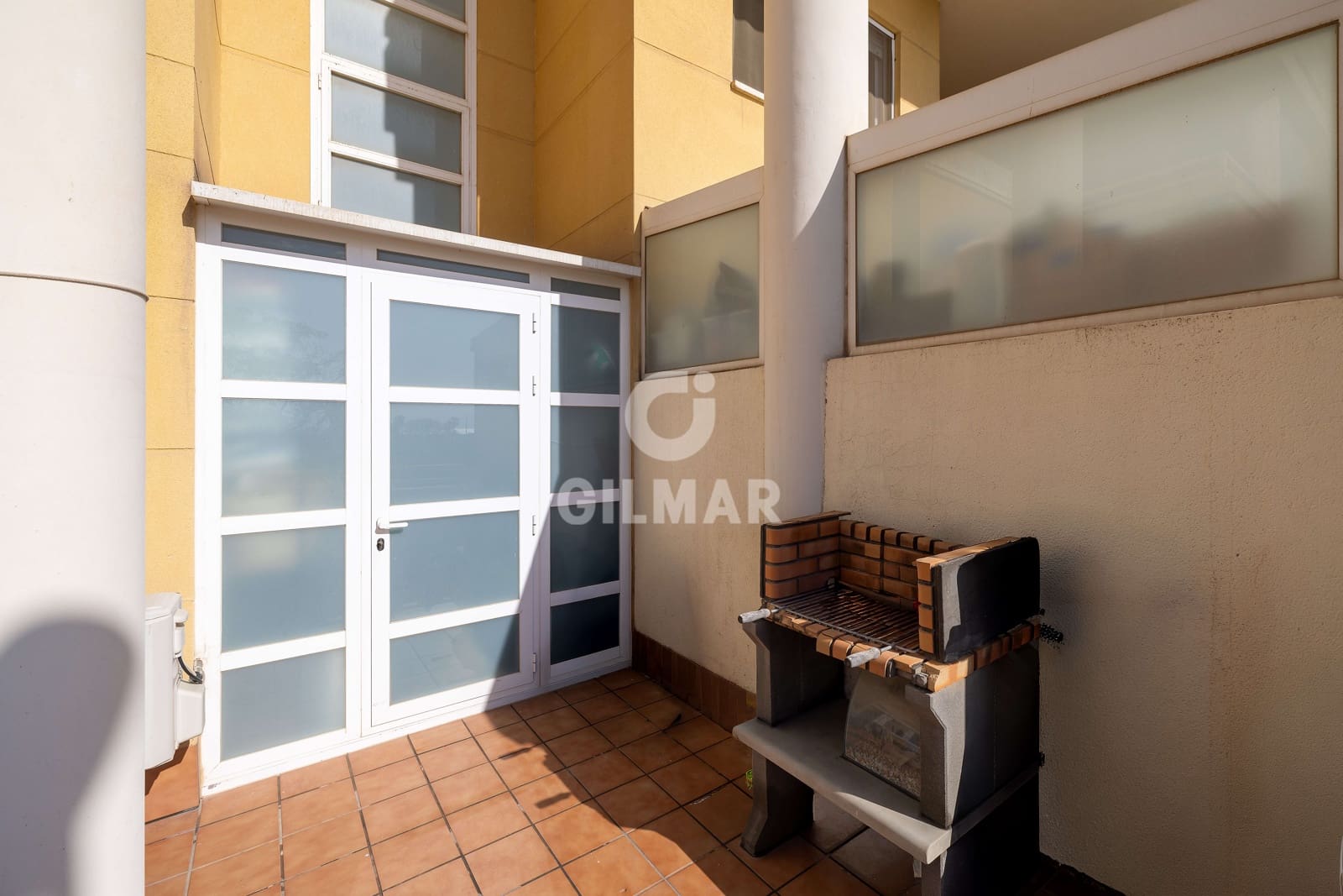2 soveværelse Lejlighed til salg i Malaga by med swimmingpool garage - € 594.000 (Ref: 9976462)