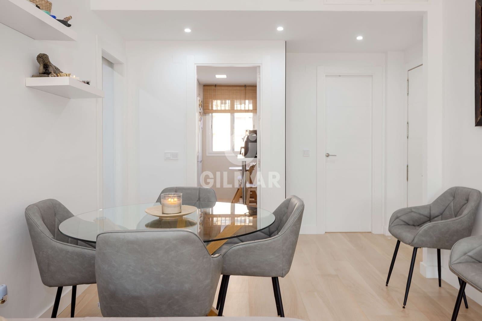 2 soveværelse Lejlighed til salg i Malaga by med swimmingpool garage - € 594.000 (Ref: 9976462)