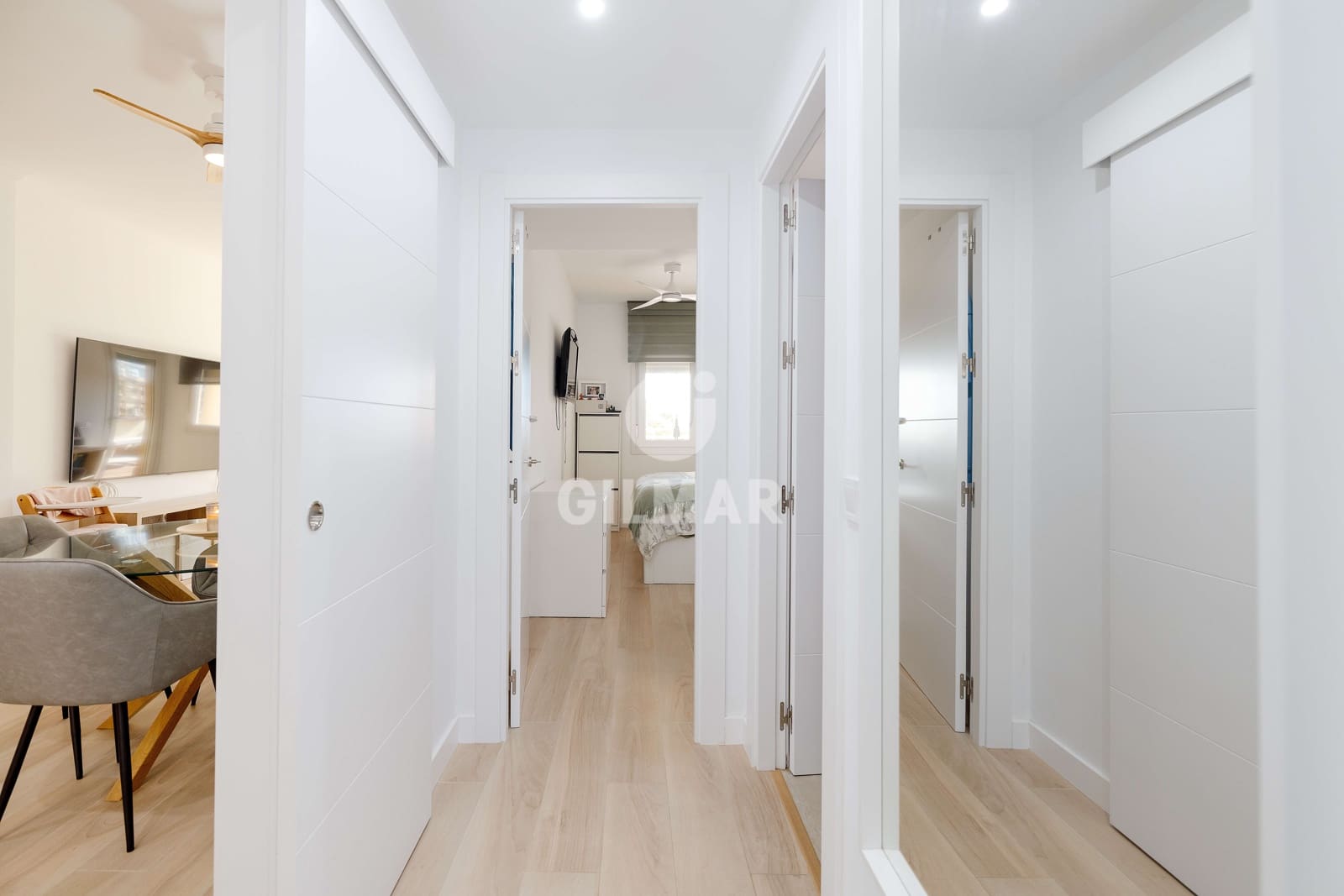 2 soveværelse Lejlighed til salg i Malaga by med swimmingpool garage - € 594.000 (Ref: 9976462)