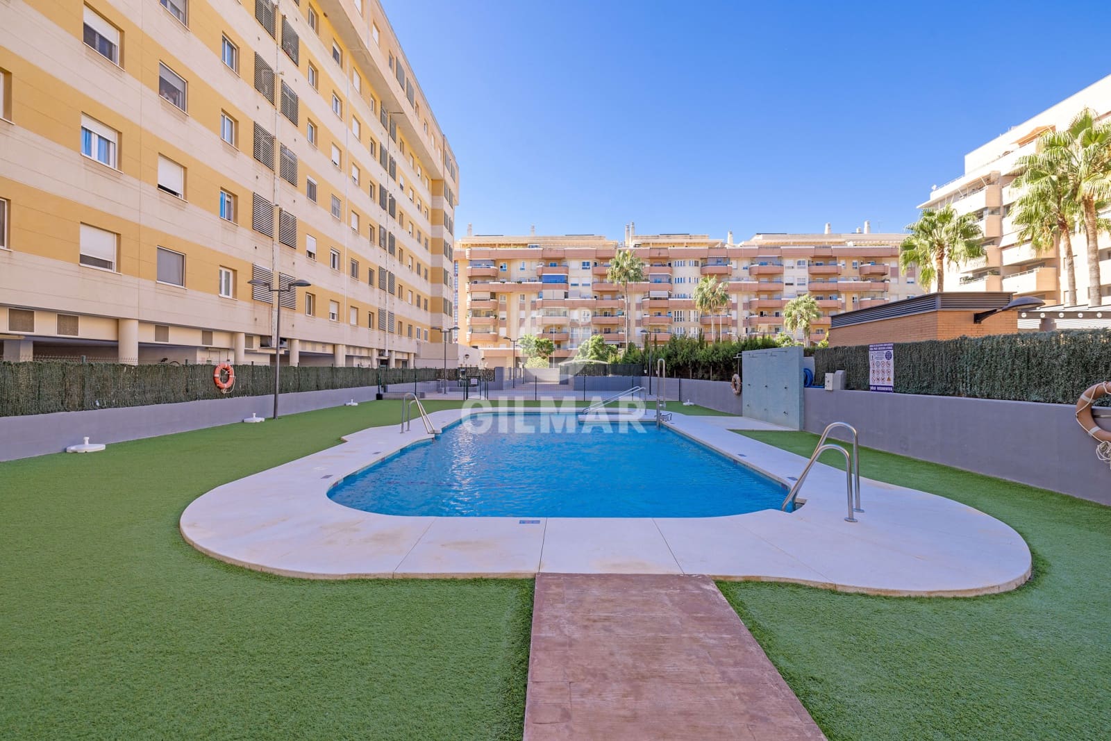 2 soveværelse Lejlighed til salg i Malaga by med swimmingpool garage - € 594.000 (Ref: 9976462)