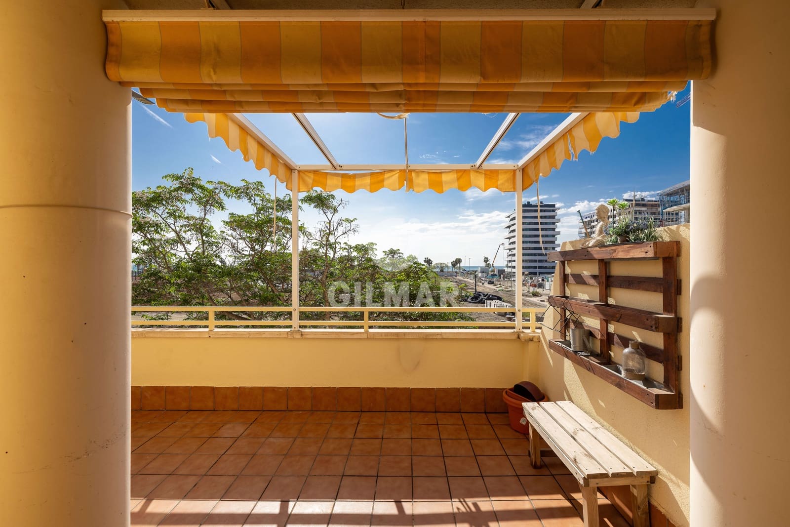 2 soveværelse Lejlighed til salg i Malaga by med swimmingpool garage - € 594.000 (Ref: 9976462)