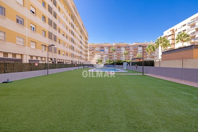 2 soveværelse Lejlighed til salg i Finca El Pato, Málaga by med swimmingpool garage - € 594.000 (Ref: 9976462)