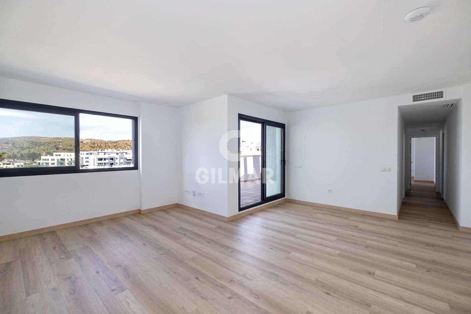 Ático de 3 habitaciones en Puerto de la Torre en venta con piscina garaje - 589.000 € (Ref: 9976466)