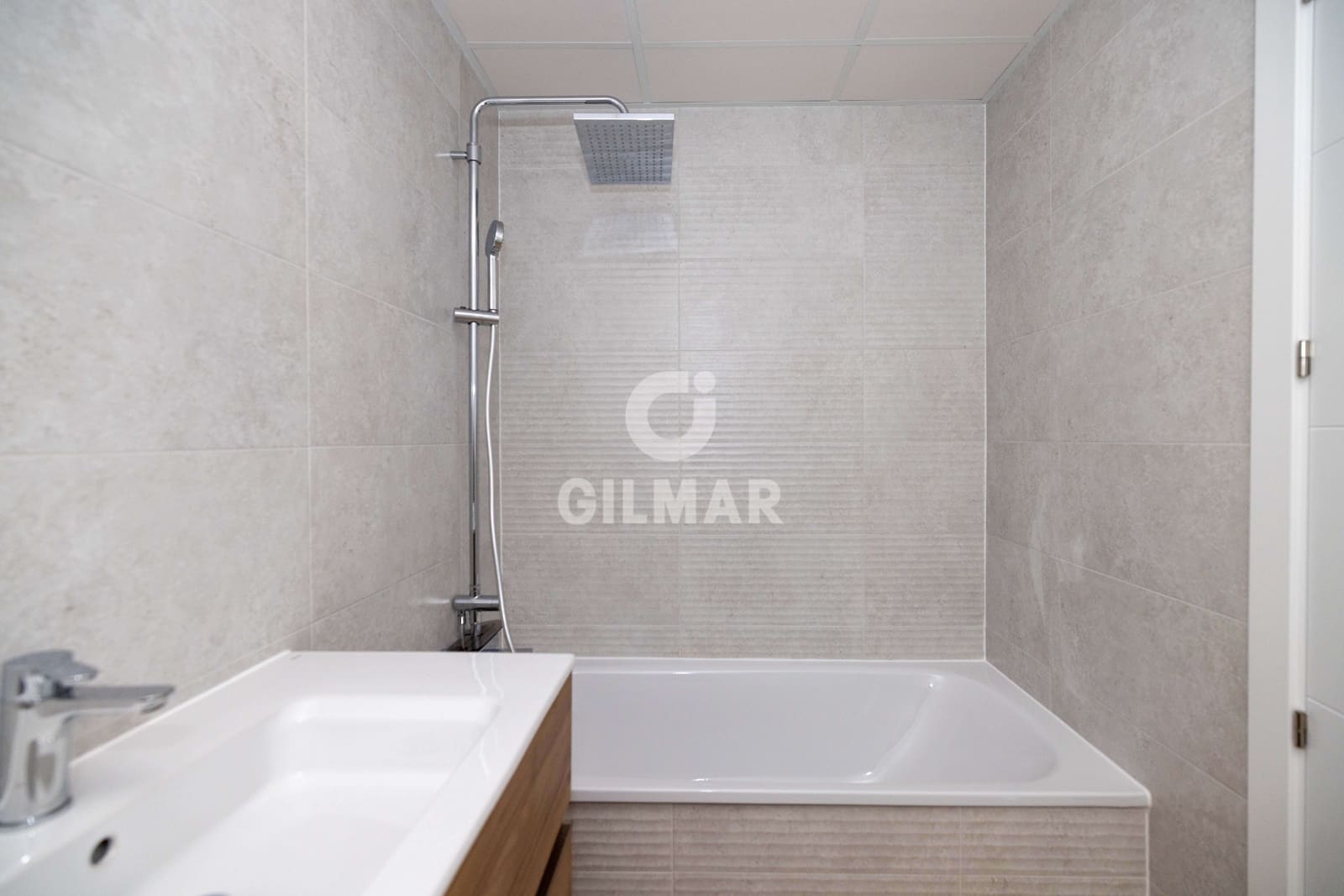 Ático de 3 habitaciones en Puerto de la Torre en venta con piscina garaje - 589.000 € (Ref: 9976466)