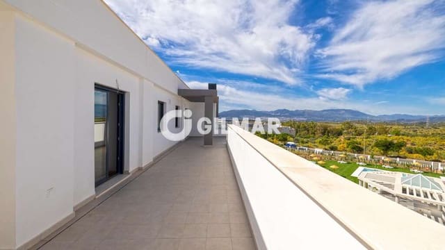 3 makuuhuone Kattohuoneisto myytävänä paikassa Cañaveral, Málaga kaupunki mukana uima-altaan 
autotalli - 589 000 € (Ref: 9976466)