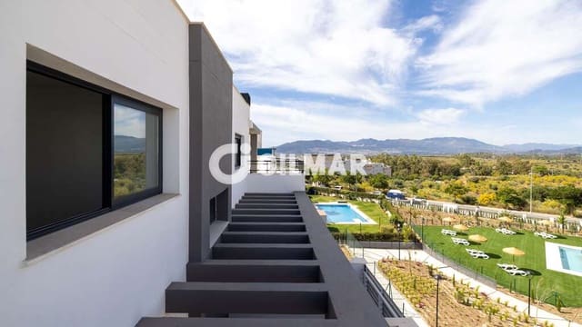 3 makuuhuone Kattohuoneisto myytävänä paikassa Cañaveral, Málaga kaupunki mukana uima-altaan 
autotalli - 589 000 € (Ref: 9976466)