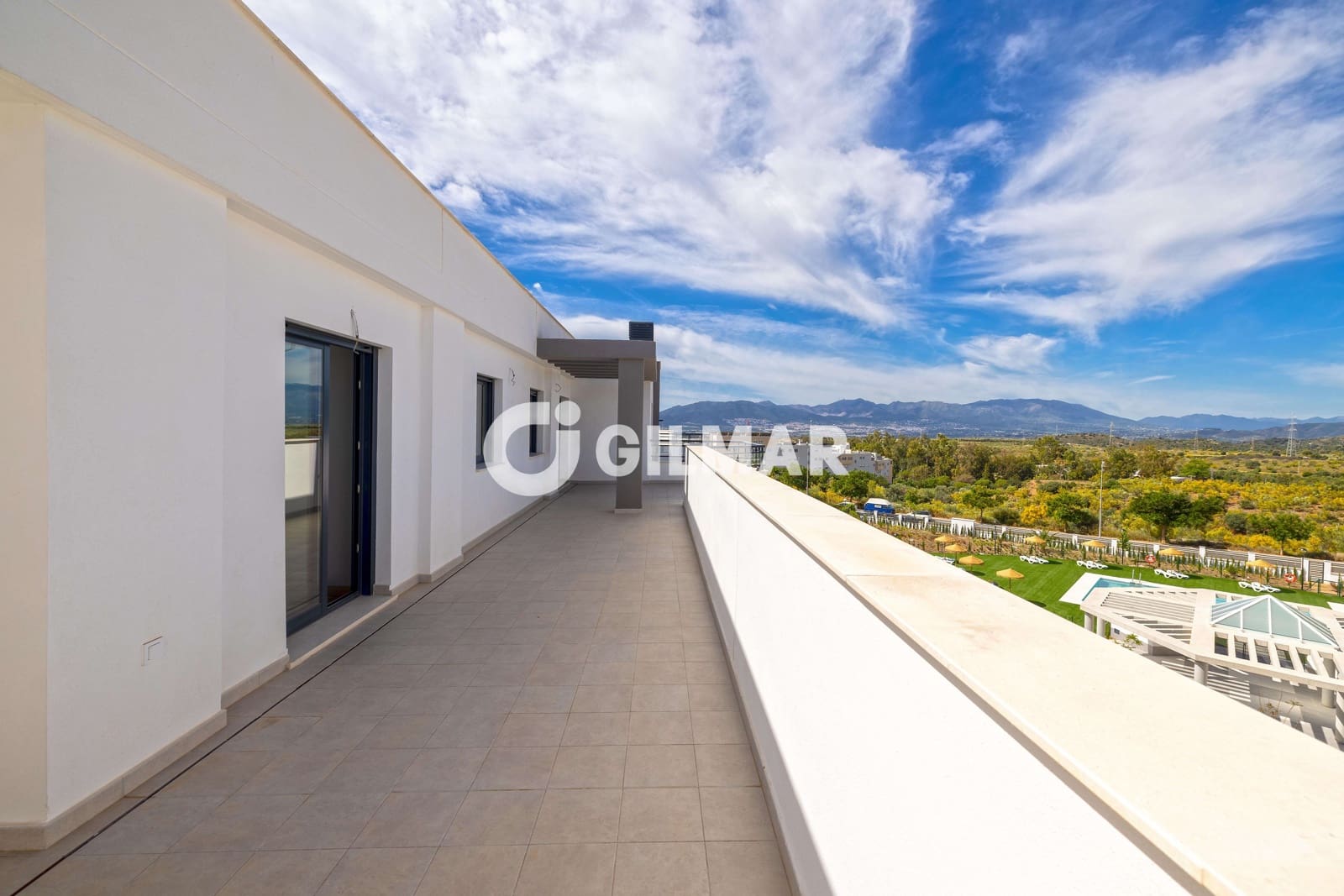 Ático de 3 habitaciones en Puerto de la Torre en venta con piscina garaje - 589.000 € (Ref: 9976466)