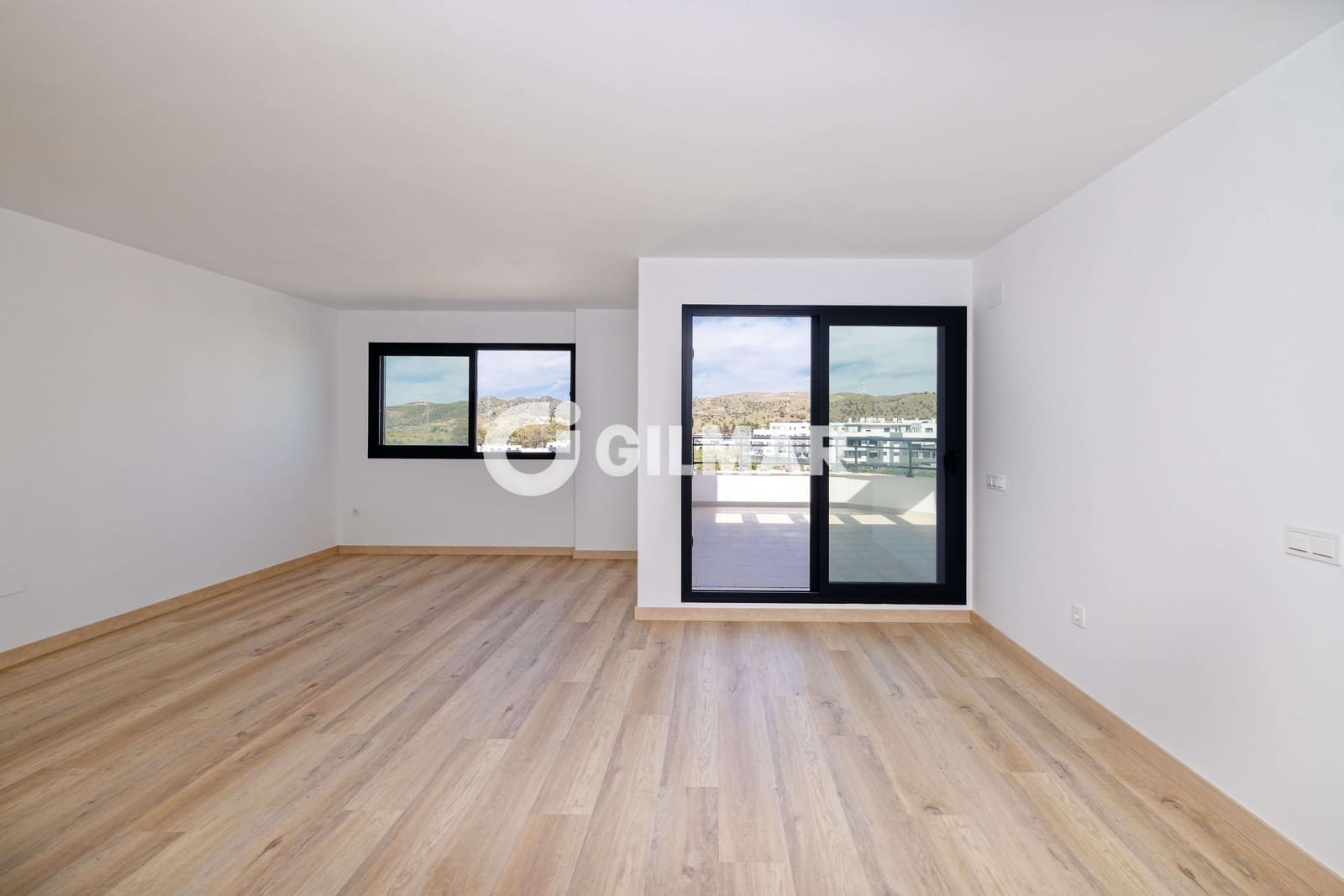 Ático de 3 habitaciones en Puerto de la Torre en venta con piscina garaje - 589.000 € (Ref: 9976466)