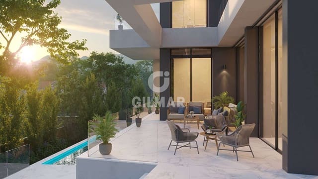 Byggegrund til salg i Pinares de San Antón, Málaga by - € 590.000 (Ref: 9976467)