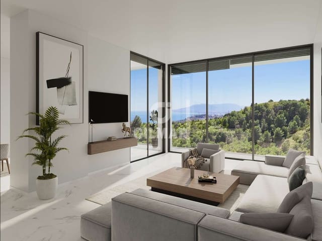 Byggegrund til salg i Pinares de San Antón, Málaga by - € 590.000 (Ref: 9976467)