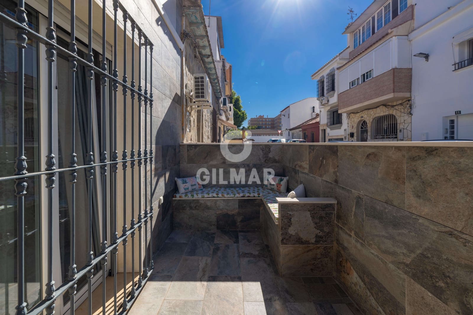 Chalet de 3 habitaciones en Málaga ciudad en venta - 480.000 € (Ref: 9976469)