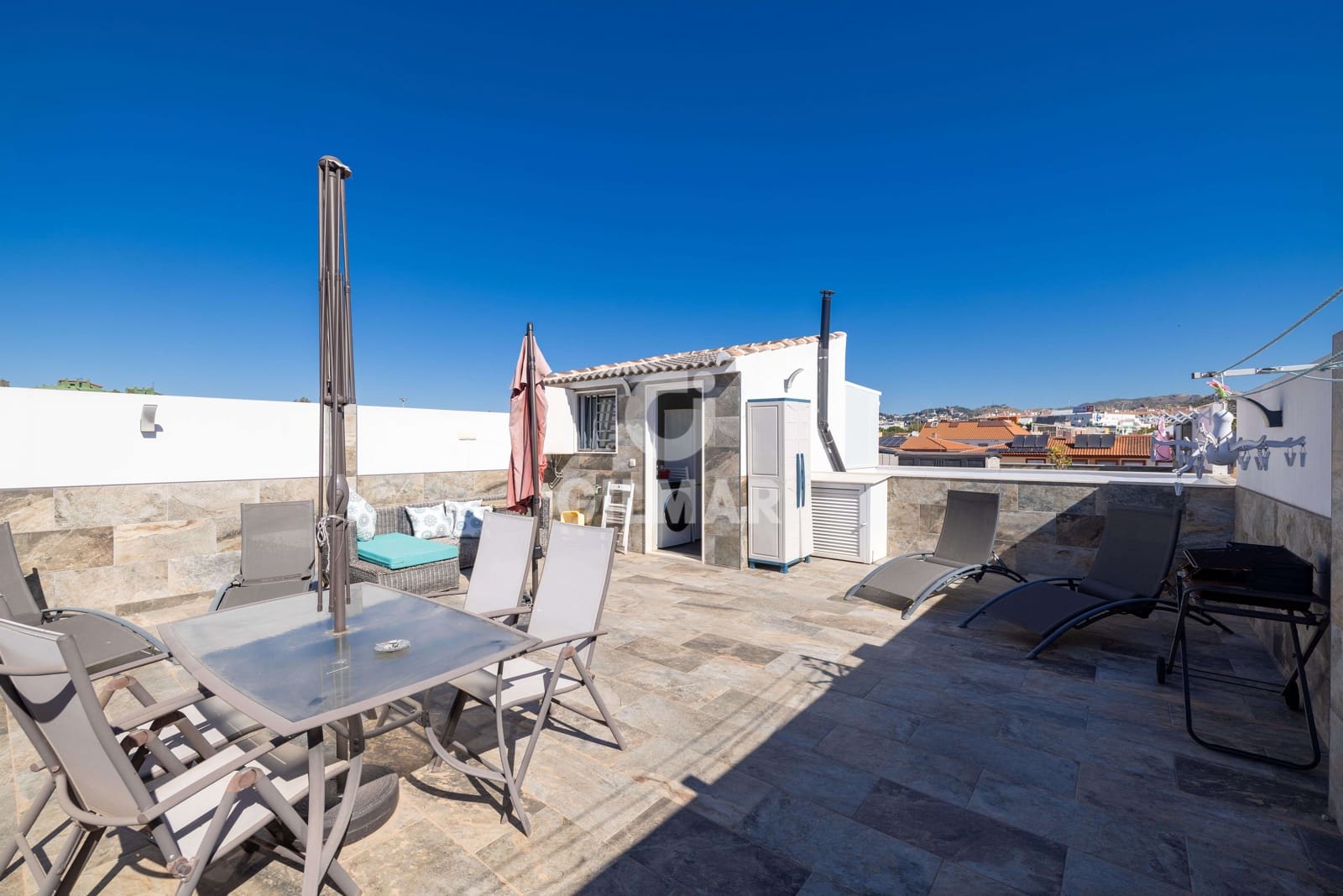 Chalet de 3 habitaciones en Málaga ciudad en venta - 480.000 € (Ref: 9976469)