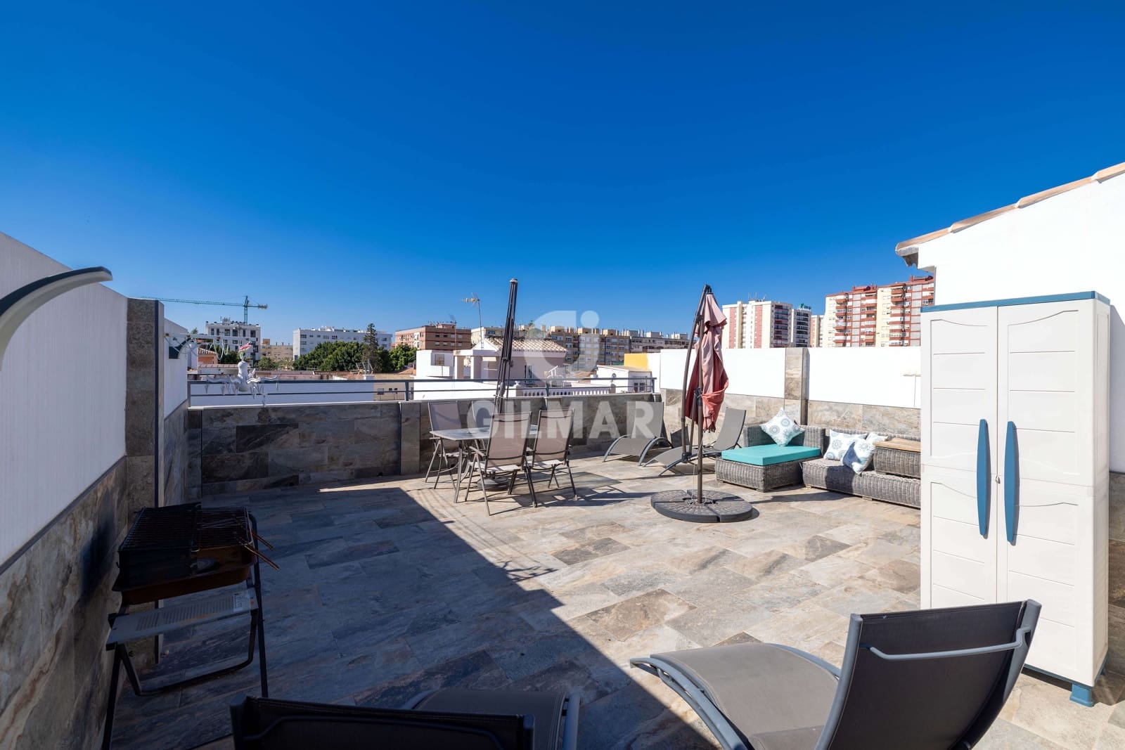 Chalet de 3 habitaciones en Málaga ciudad en venta - 480.000 € (Ref: 9976469)