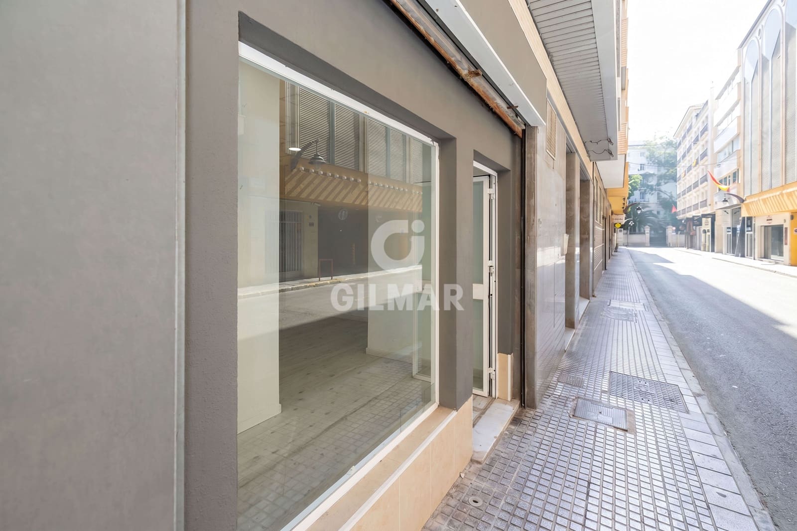 Local Commercial à vendre à Malaga ville - 215 000 € (Ref: 9976471)