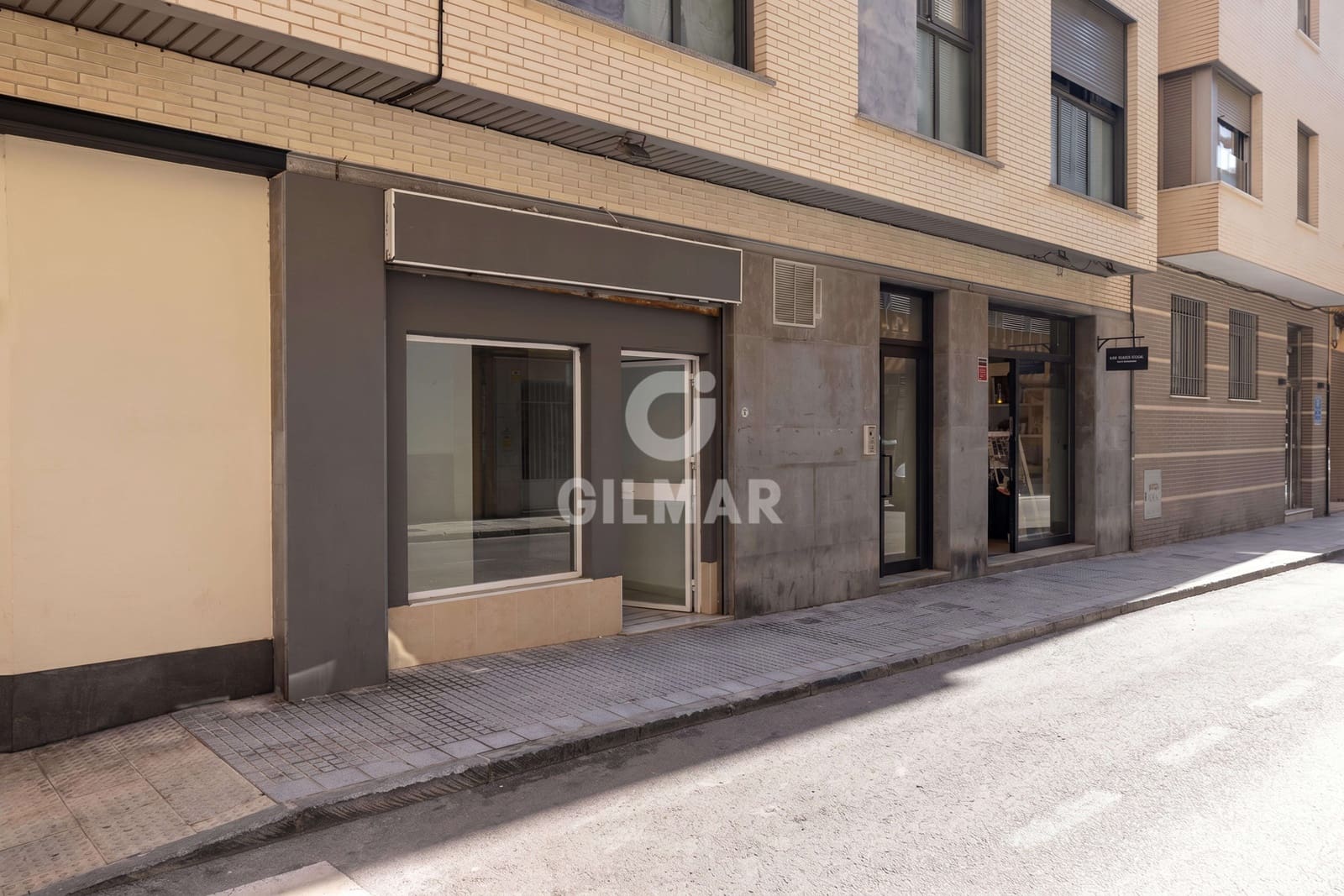 Local Commercial à vendre à Malaga ville - 215 000 € (Ref: 9976471)
