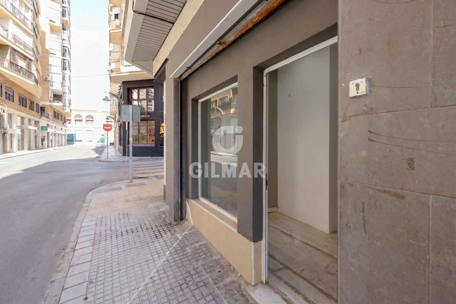 Local Commercial à vendre à Malaga ville - 215 000 € (Ref: 9976471)