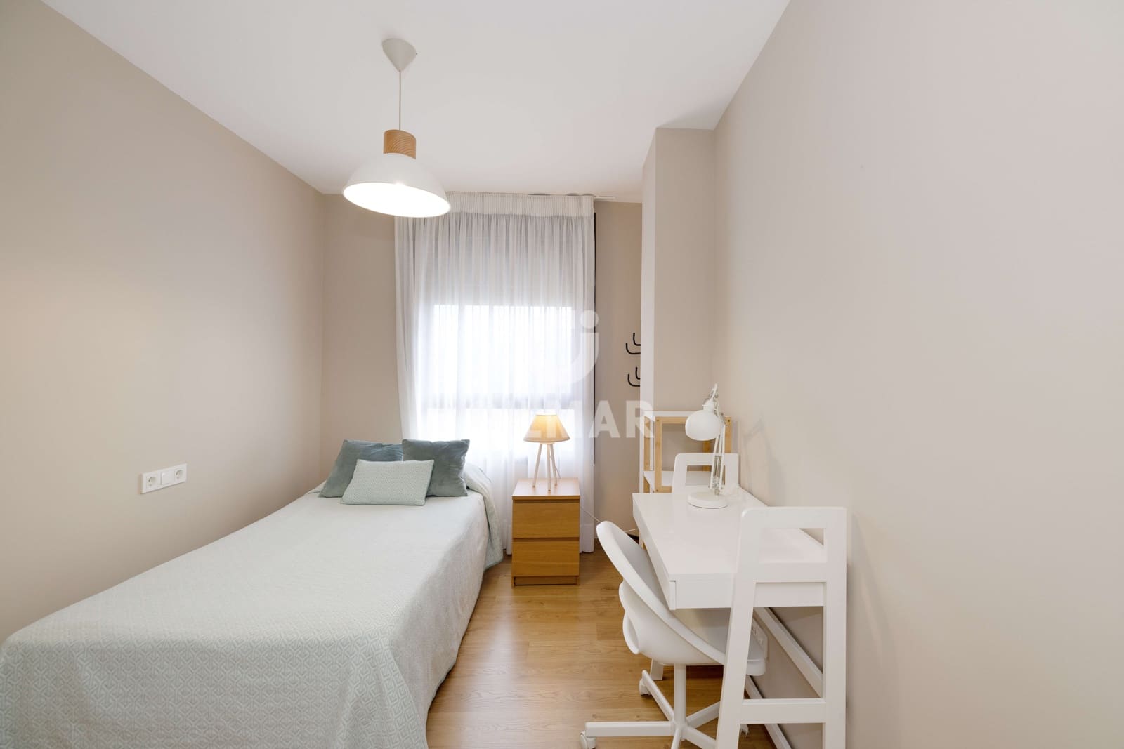 3 sovrum Lägenhet till salu i Malaga stad med pool garage - 1 275 000 € (Ref: 9976474)