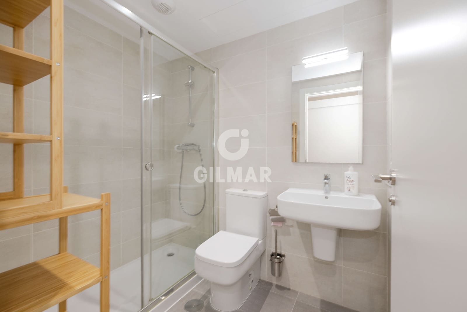 3 sovrum Lägenhet till salu i Malaga stad med pool garage - 1 275 000 € (Ref: 9976474)