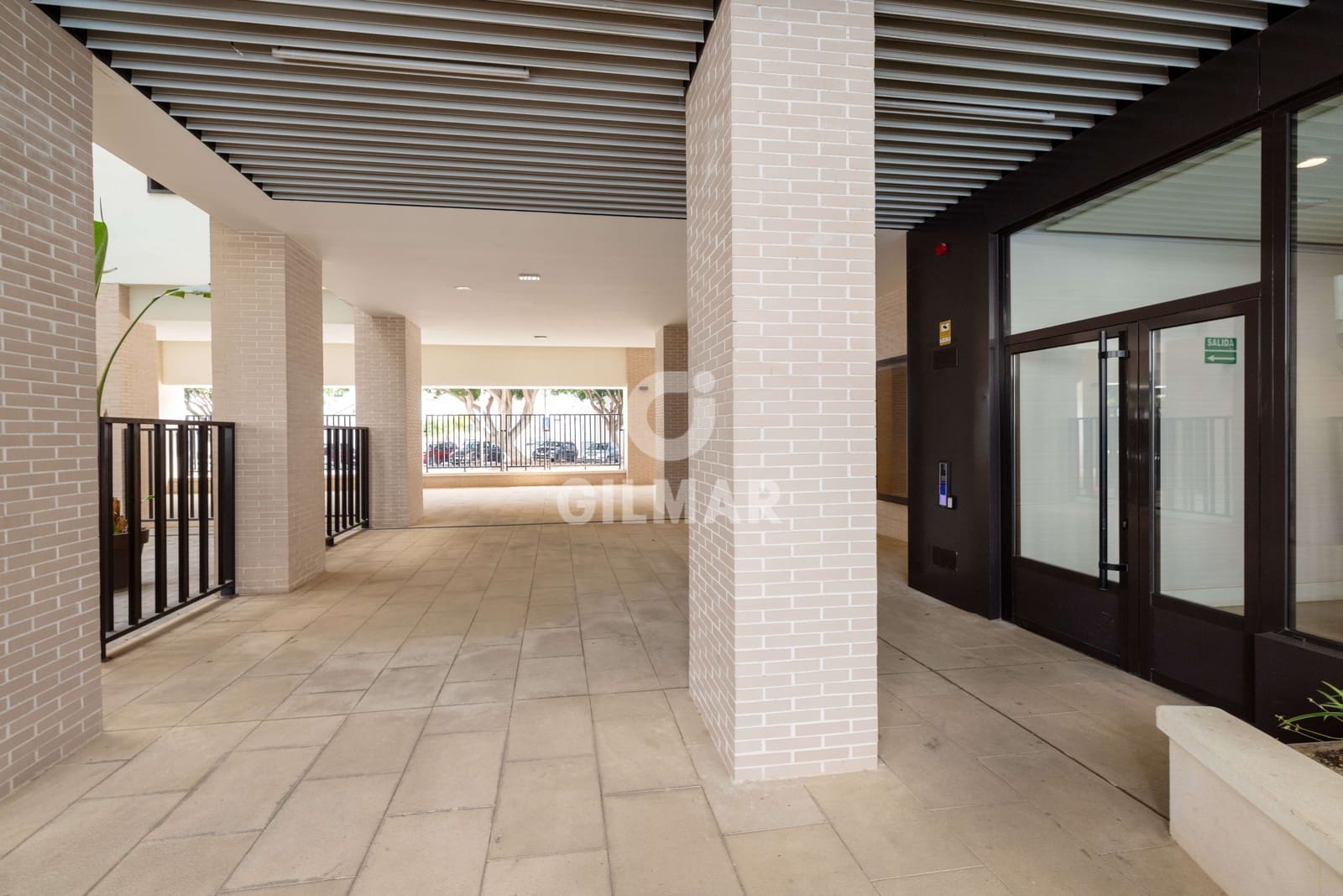 3 sovrum Lägenhet till salu i Malaga stad med pool garage - 1 275 000 € (Ref: 9976474)