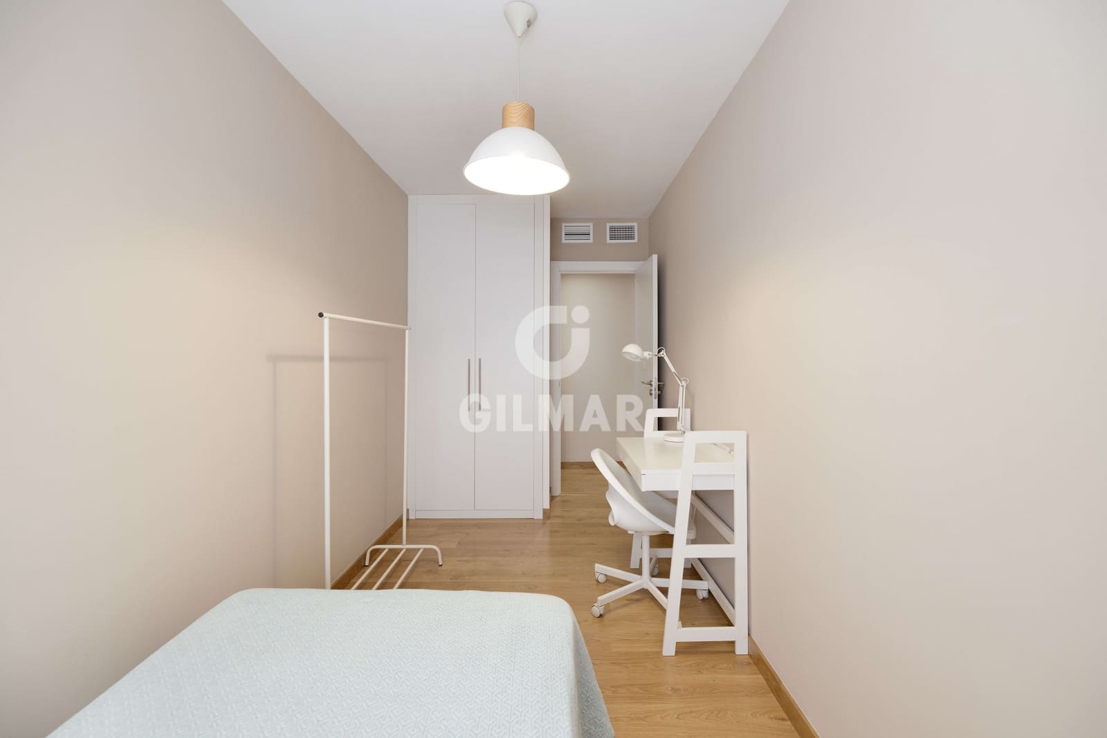 3 sovrum Lägenhet till salu i Malaga stad med pool garage - 1 275 000 € (Ref: 9976474)