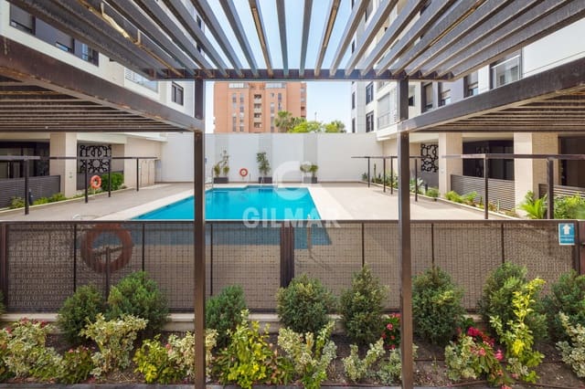 3 soverom Leilighet til salgs i Pacifico, Málaga by med svømmebasseng garasje - € 1 275 000 (Ref: 9976474)