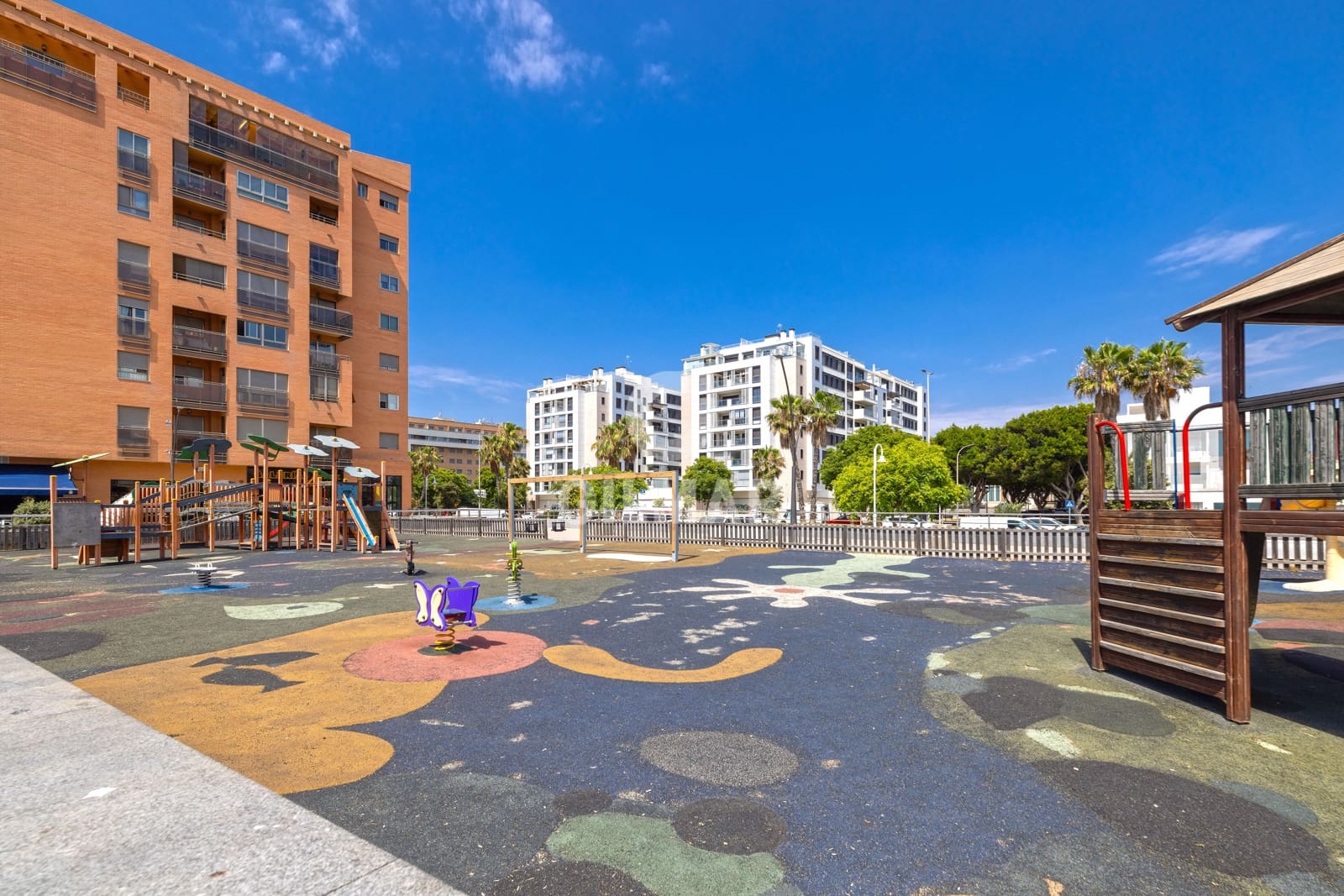 3 sovrum Lägenhet till salu i Malaga stad med pool garage - 1 275 000 € (Ref: 9976474)