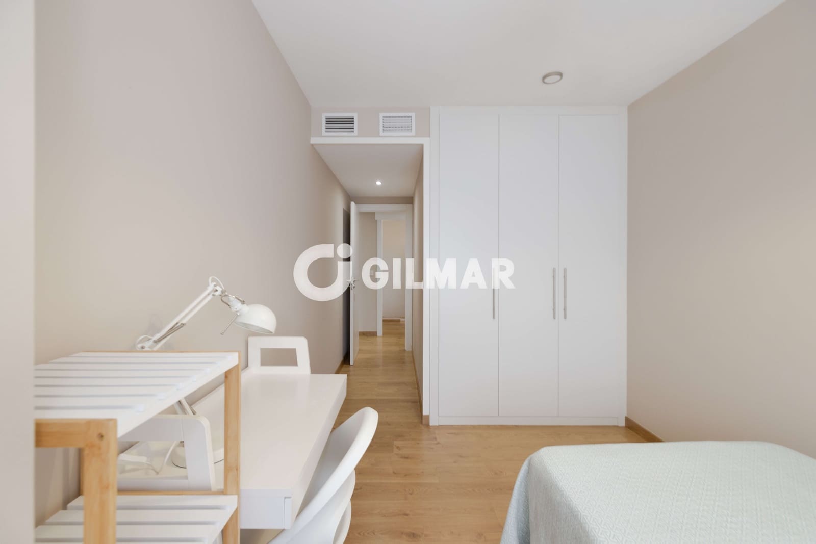 Piso de 3 habitaciones en Málaga ciudad en venta con piscina garaje - 1.275.000 € (Ref: 9976474)