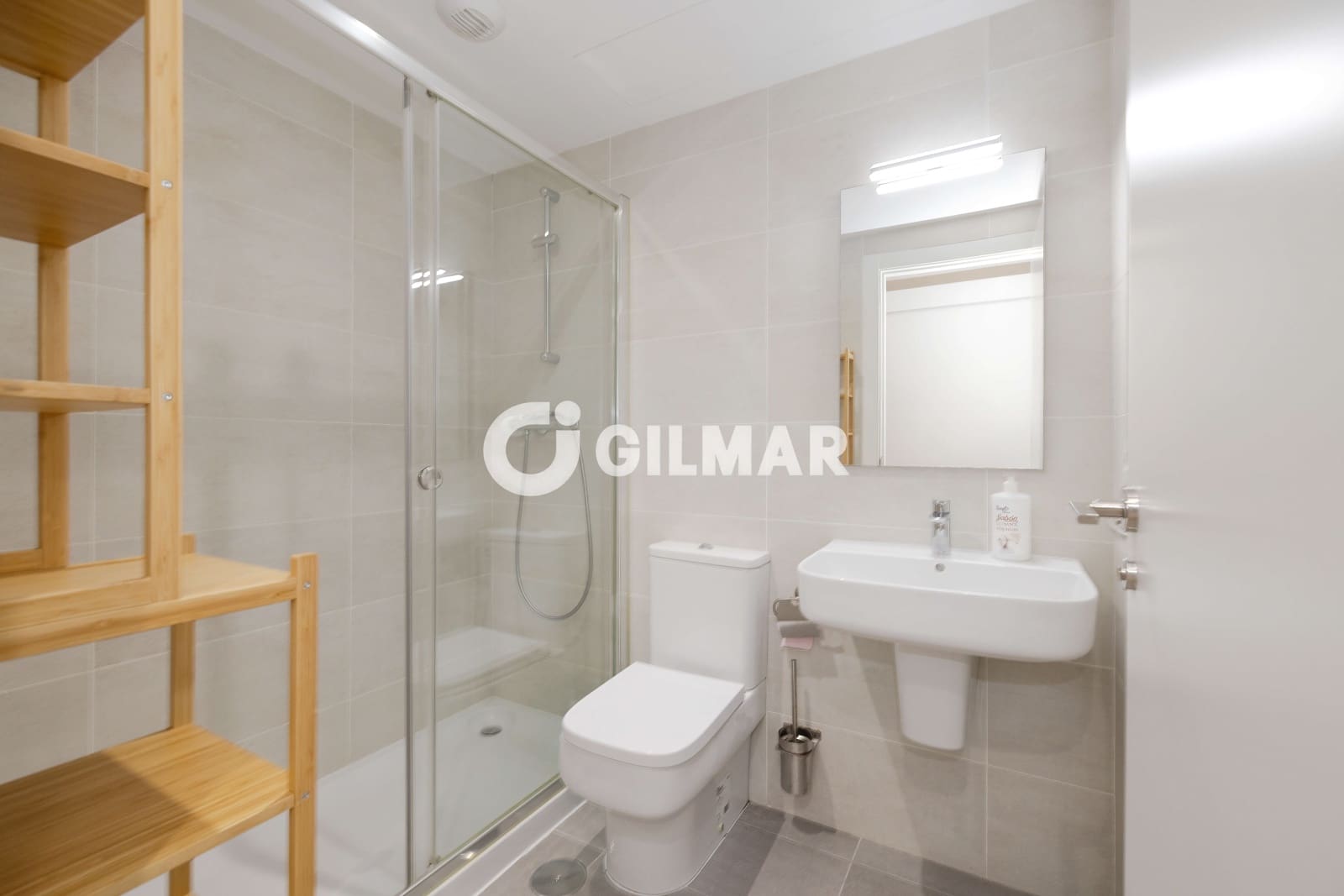 Piso de 3 habitaciones en Málaga ciudad en venta con piscina garaje - 1.275.000 € (Ref: 9976474)