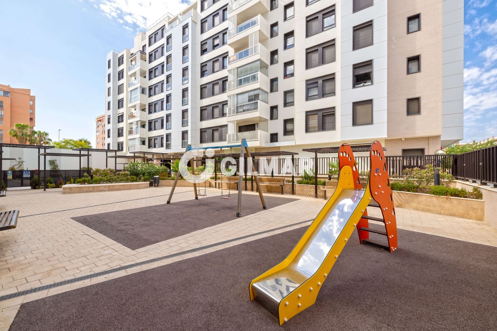 Piso de 3 habitaciones en Málaga ciudad en venta con piscina garaje - 1.275.000 € (Ref: 9976474)