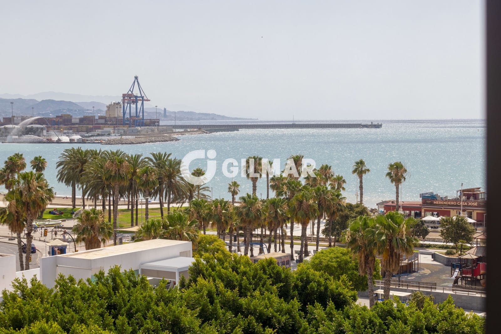 Piso de 3 habitaciones en Málaga ciudad en venta con piscina garaje - 1.275.000 € (Ref: 9976474)