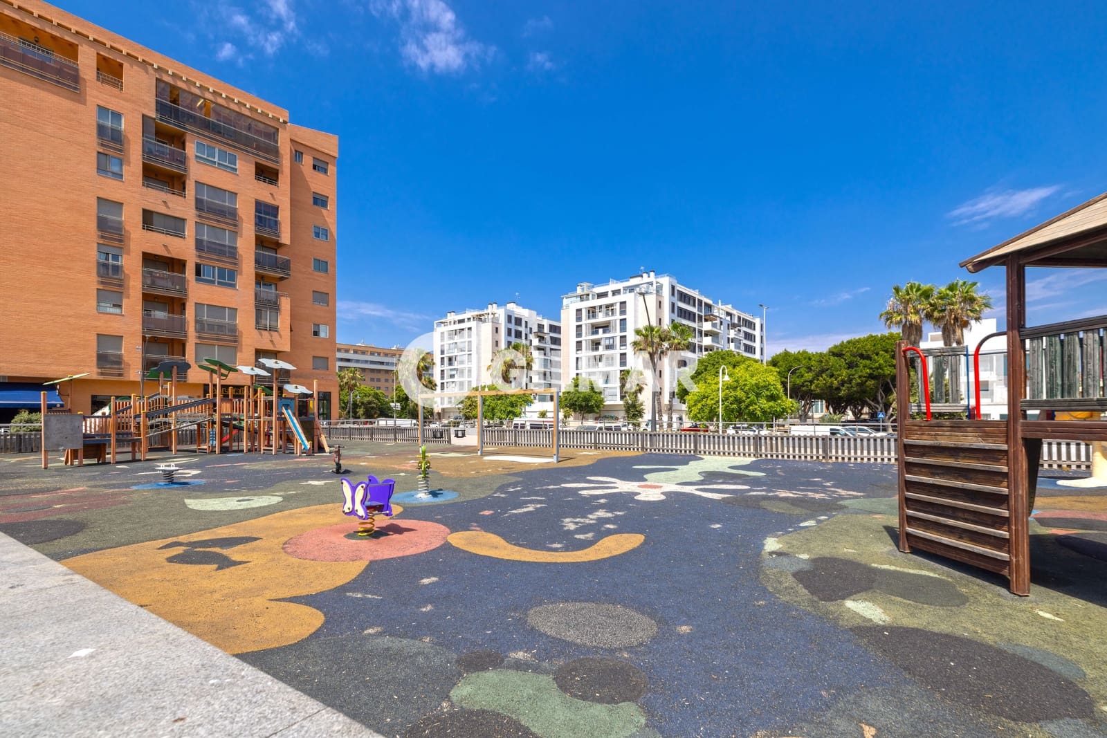 Piso de 3 habitaciones en Málaga ciudad en venta con piscina garaje - 1.275.000 € (Ref: 9976474)