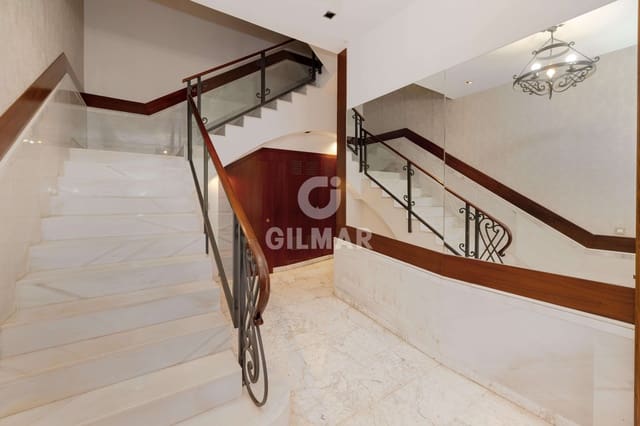 2 soveværelse Lejlighed til salg i La Goleta, Málaga by - € 540.000 (Ref: 9976475)