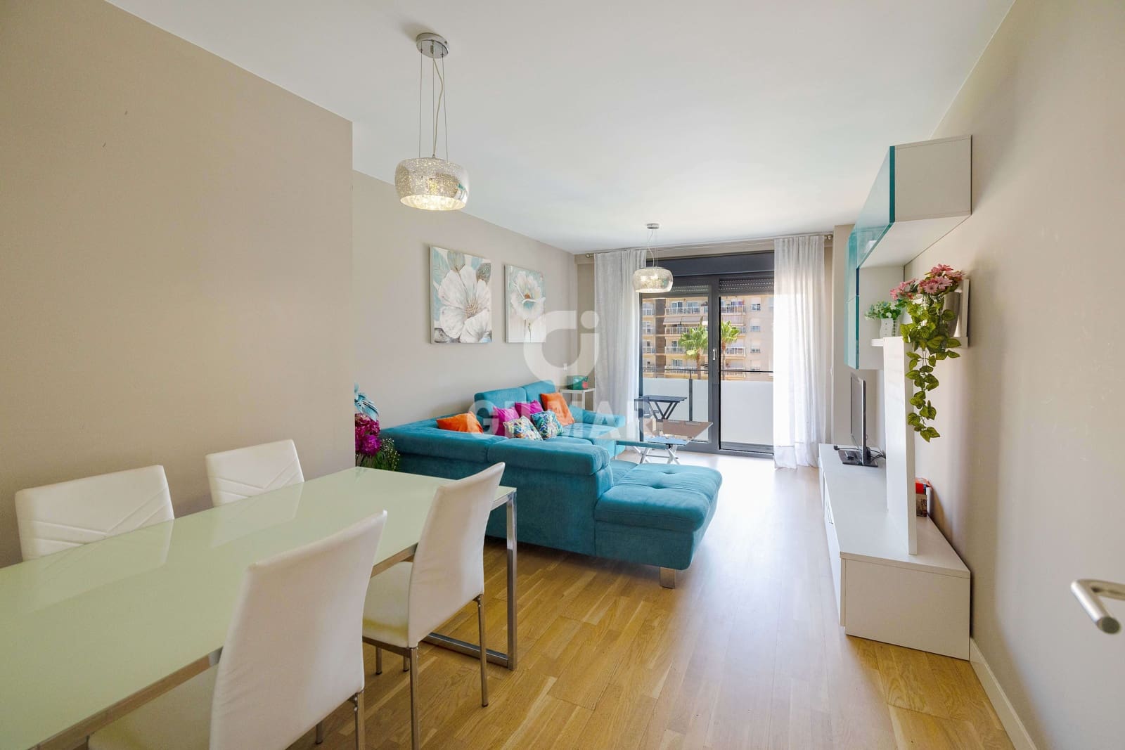3 soverom Leilighet til salgs i Malaga by med svømmebasseng garasje - € 725 000 (Ref: 9976476)