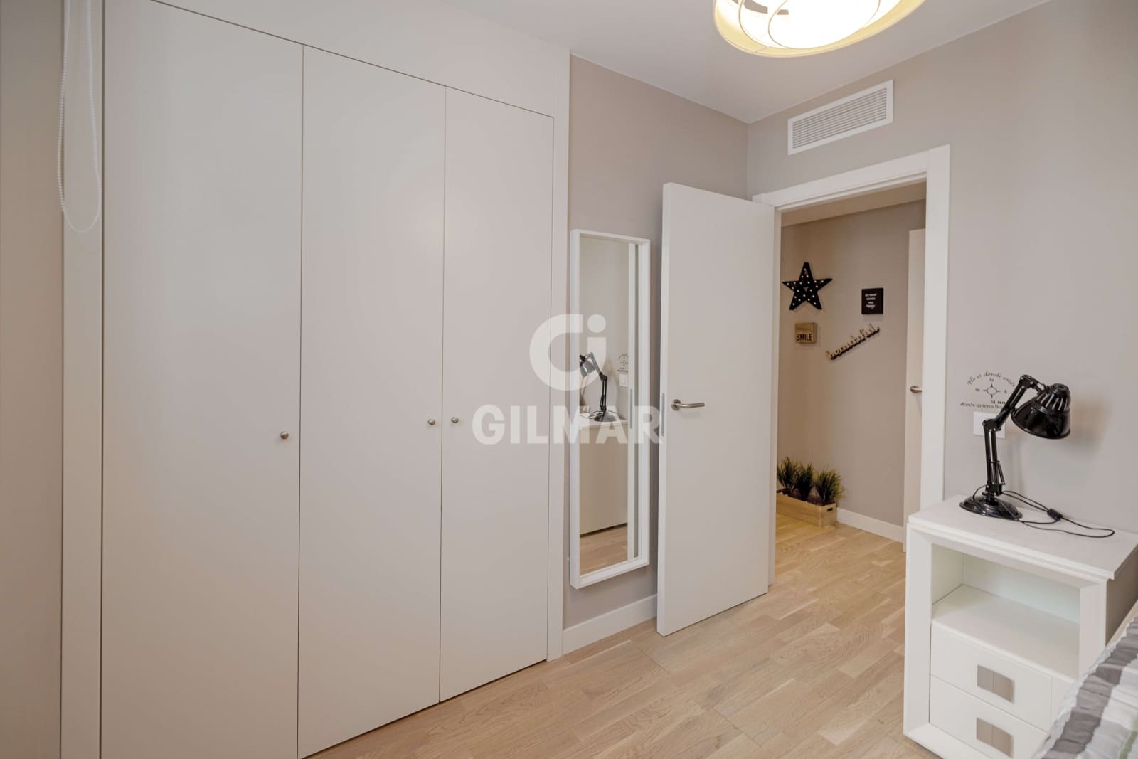 3 soverom Leilighet til salgs i Malaga by med svømmebasseng garasje - € 725 000 (Ref: 9976476)