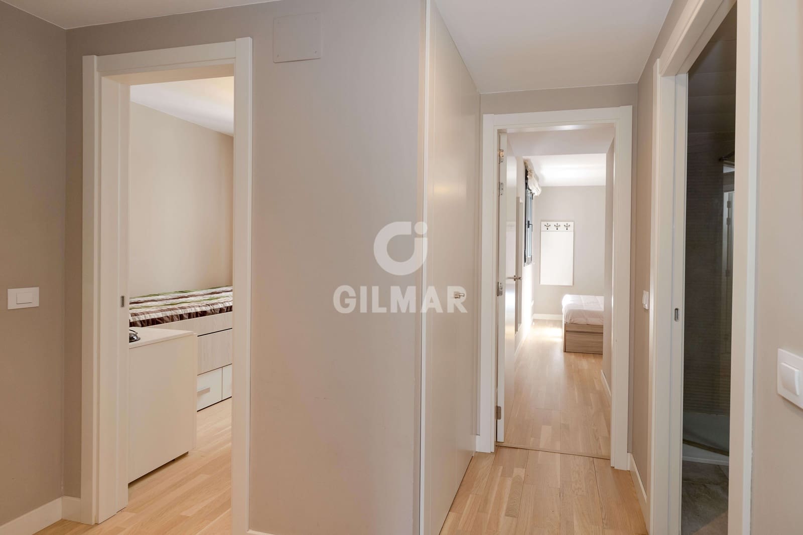 3 soverom Leilighet til salgs i Malaga by med svømmebasseng garasje - € 725 000 (Ref: 9976476)