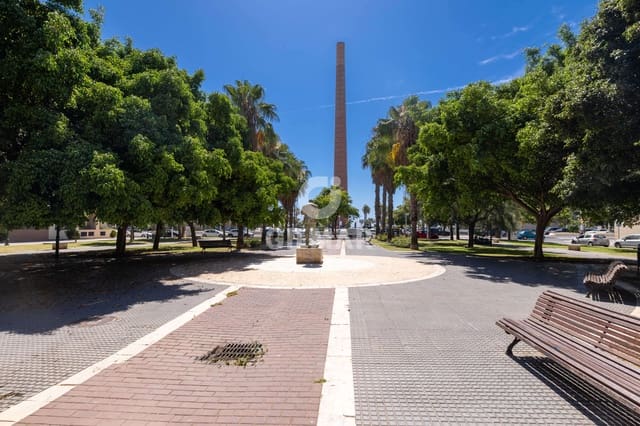 3 soverom Leilighet til salgs i Pacifico, Málaga by med svømmebasseng garasje - € 725 000 (Ref: 9976476)