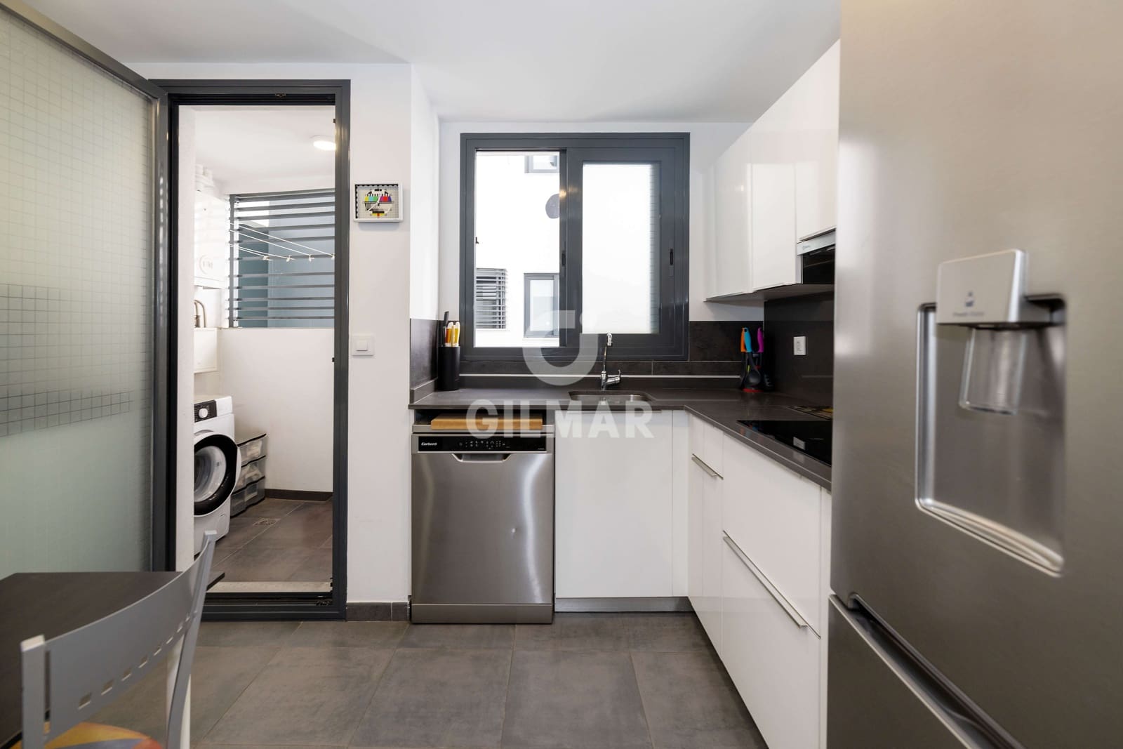 3 soverom Leilighet til salgs i Malaga by med svømmebasseng garasje - € 725 000 (Ref: 9976476)