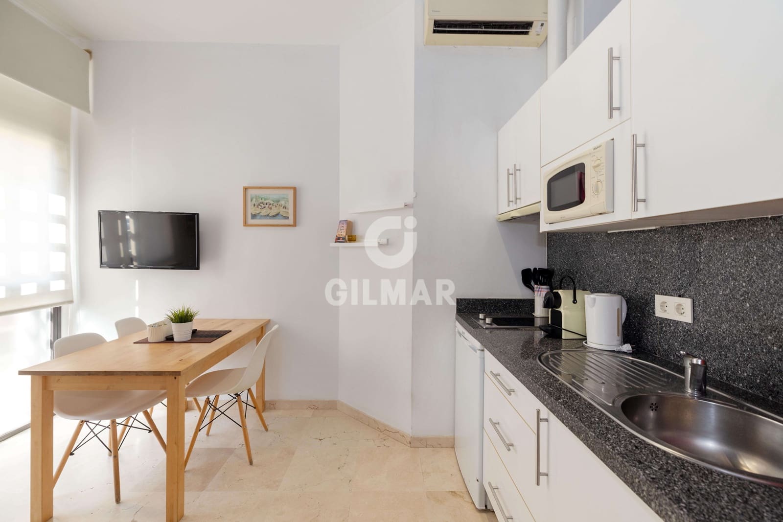1 slaapkamer Flat te koop in Malaga stad - € 189.000 (Ref: 9976573)