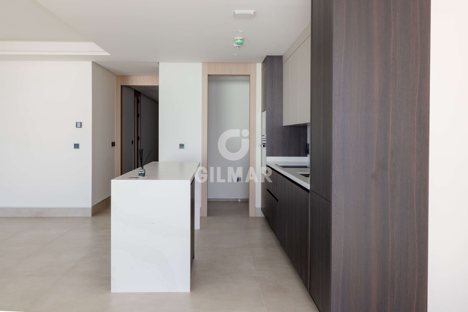4 soverom Leilighet til salgs i Malaga by med svømmebasseng garasje - € 2 464 000 (Ref: 9976576)
